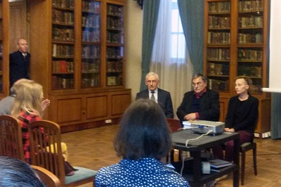 Польский культурный центр проводит встречу посвященную книге Александра Гейштора «Мифология славян»