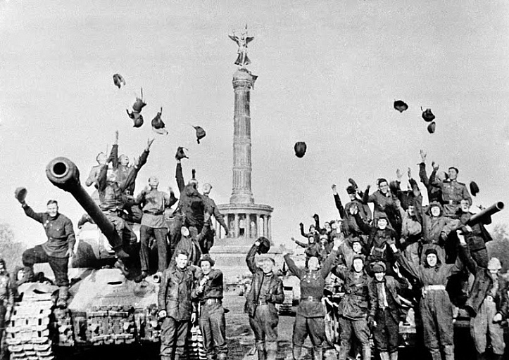 Поздравляем всех с Днем Победы!